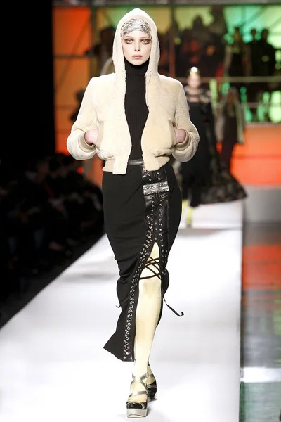 Look 52